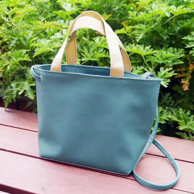 Made in Japan Tote Bag (Teal & Beige / Large Pocket)